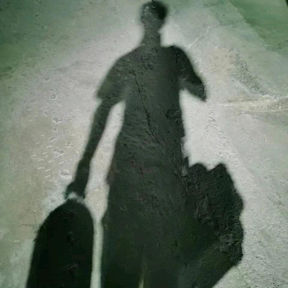 啊晓（拆装维修空调、空调清洗加冰种）