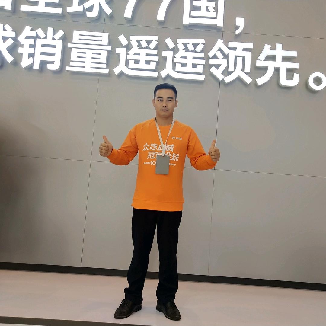 八步区贺街厚德车行