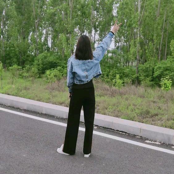 丽