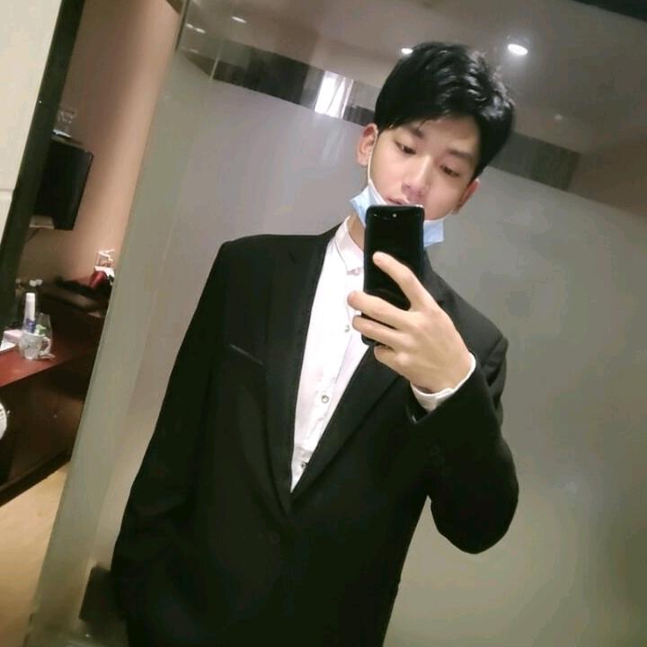 奕辰宇