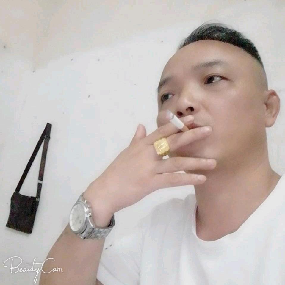 荣哥