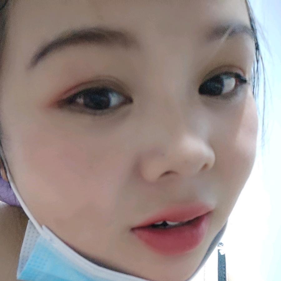 罖 亽  自己。