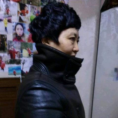 那月红梅