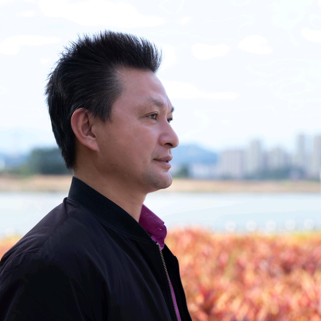 75年 的兔子， 重庆廖老头