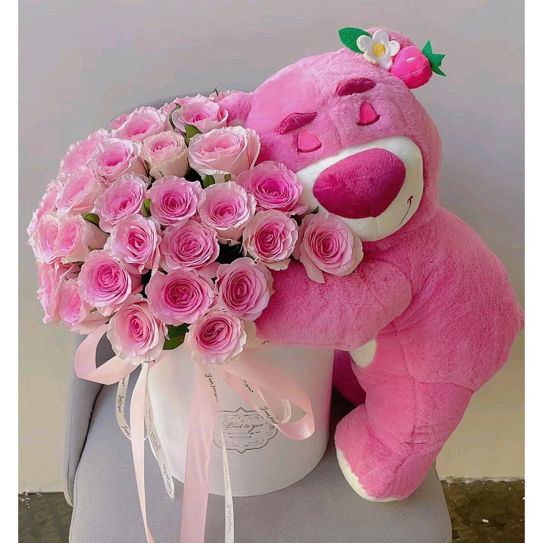 伊宁市中苑花洛诗鲜花店