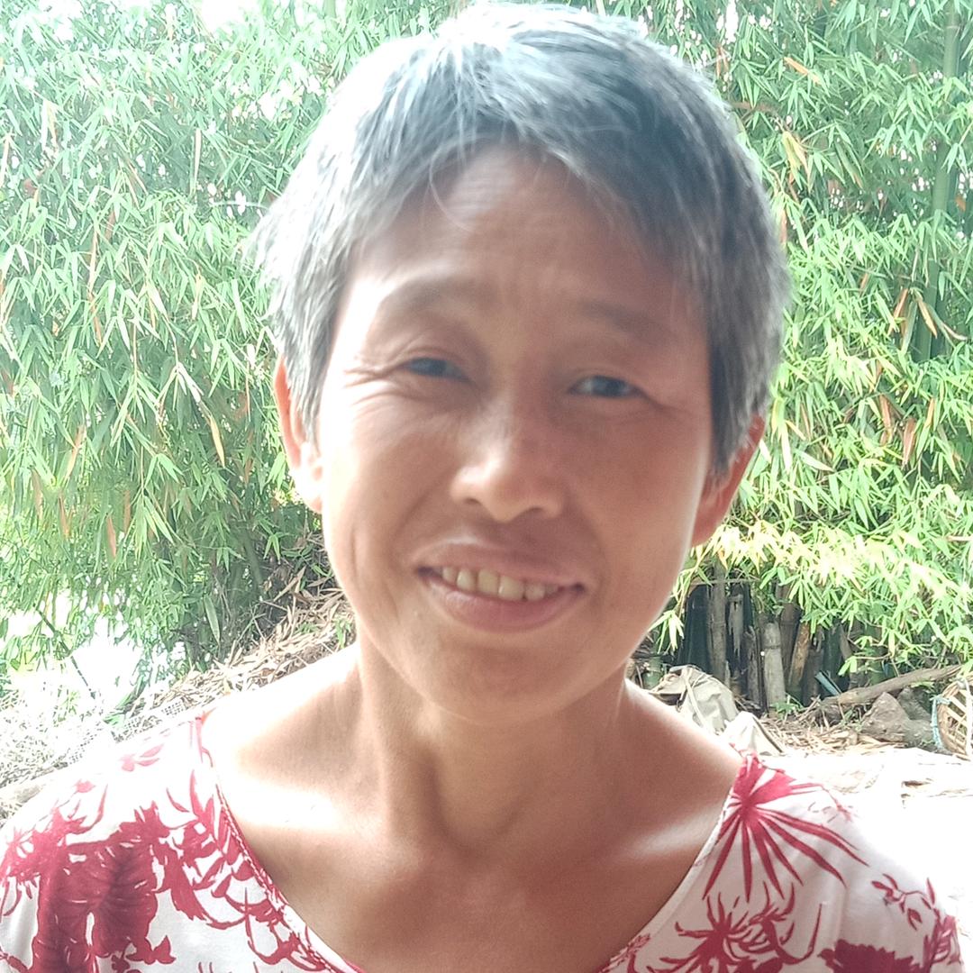 农村大妈