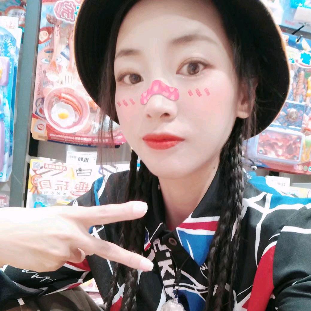 🎀 知鱼 🎀