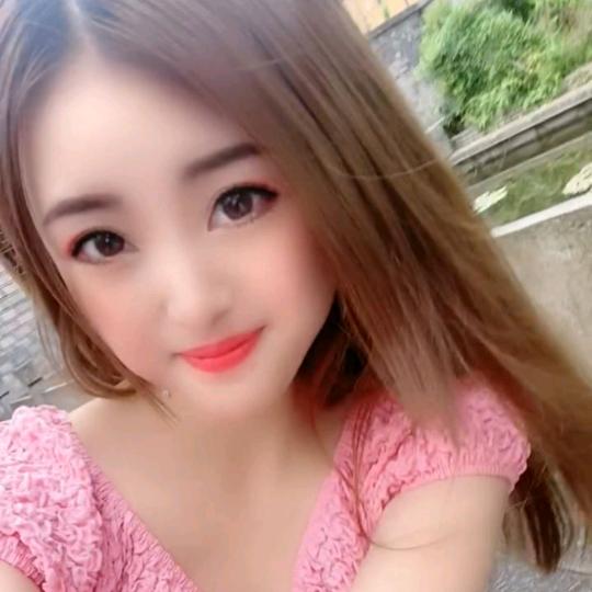 小芹菜~芊芊