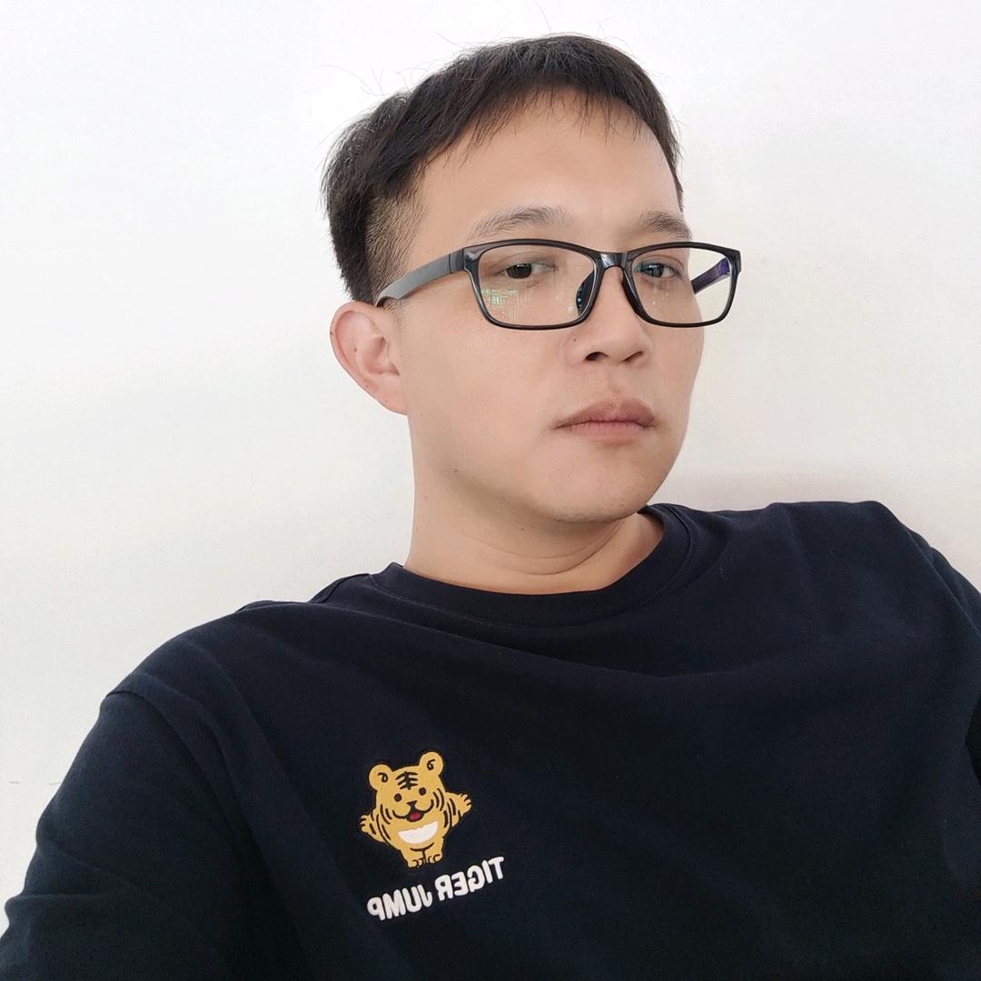 黄少君