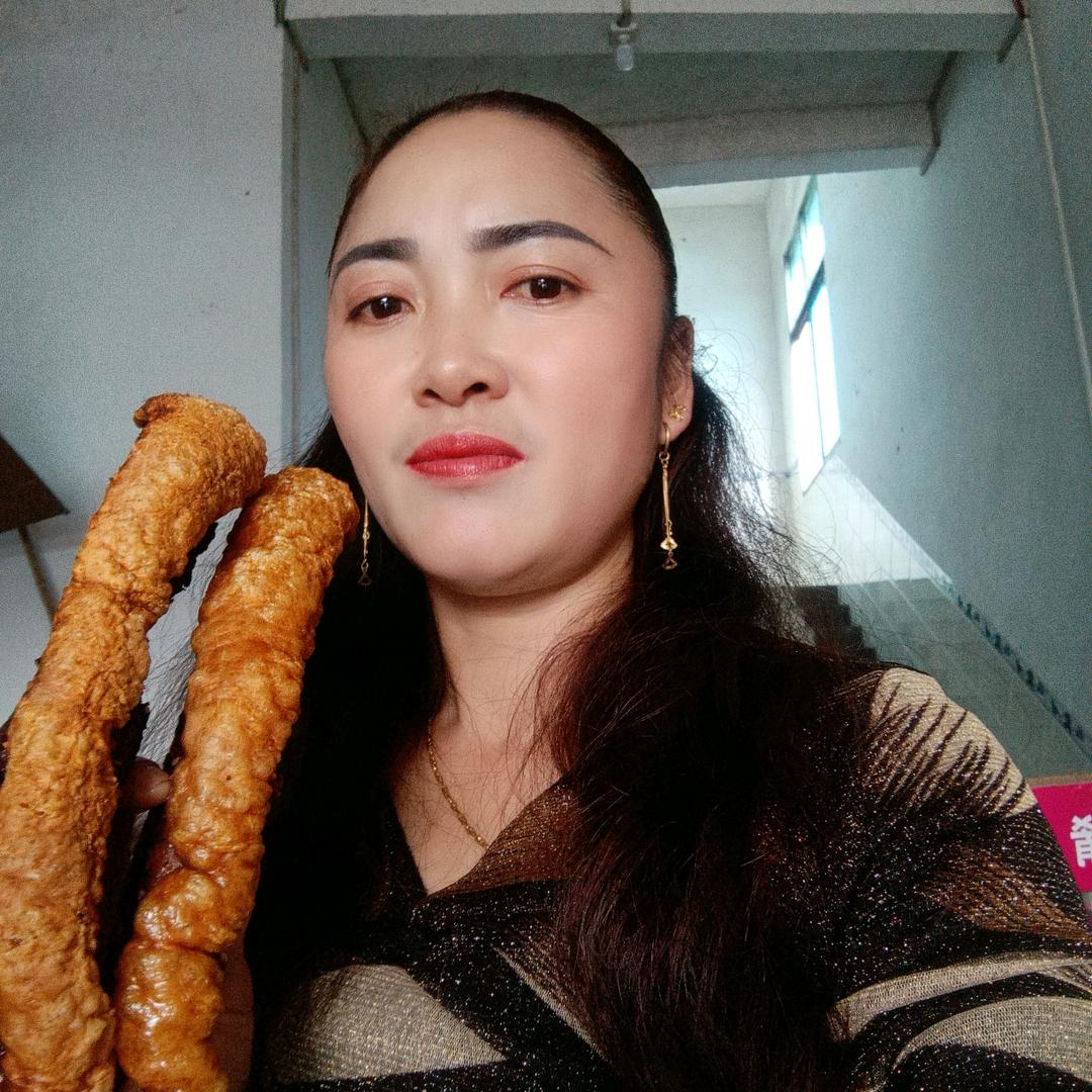 冯记脆皮五花肉！我在龙广等你。20年老店