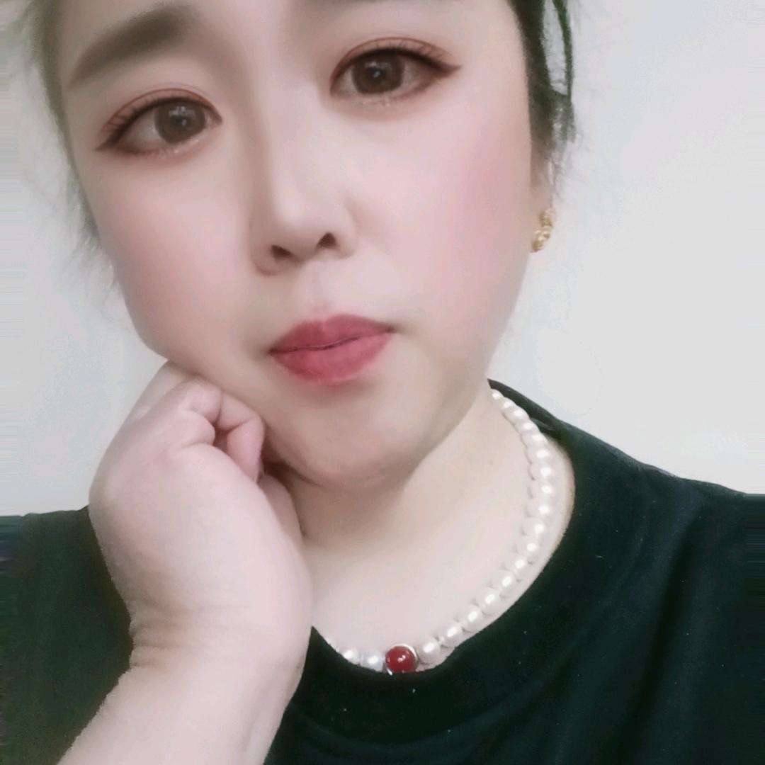 汪霞