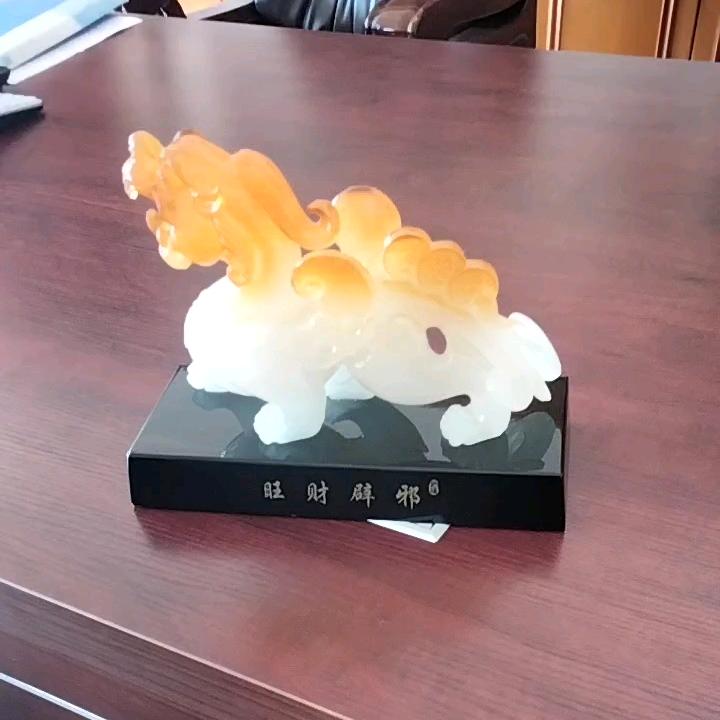 爱哭的毛毛虫