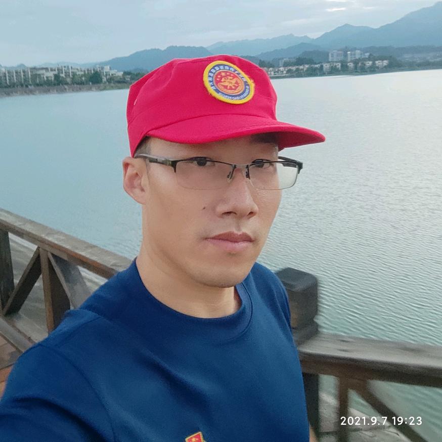 峨眉夏一桶
