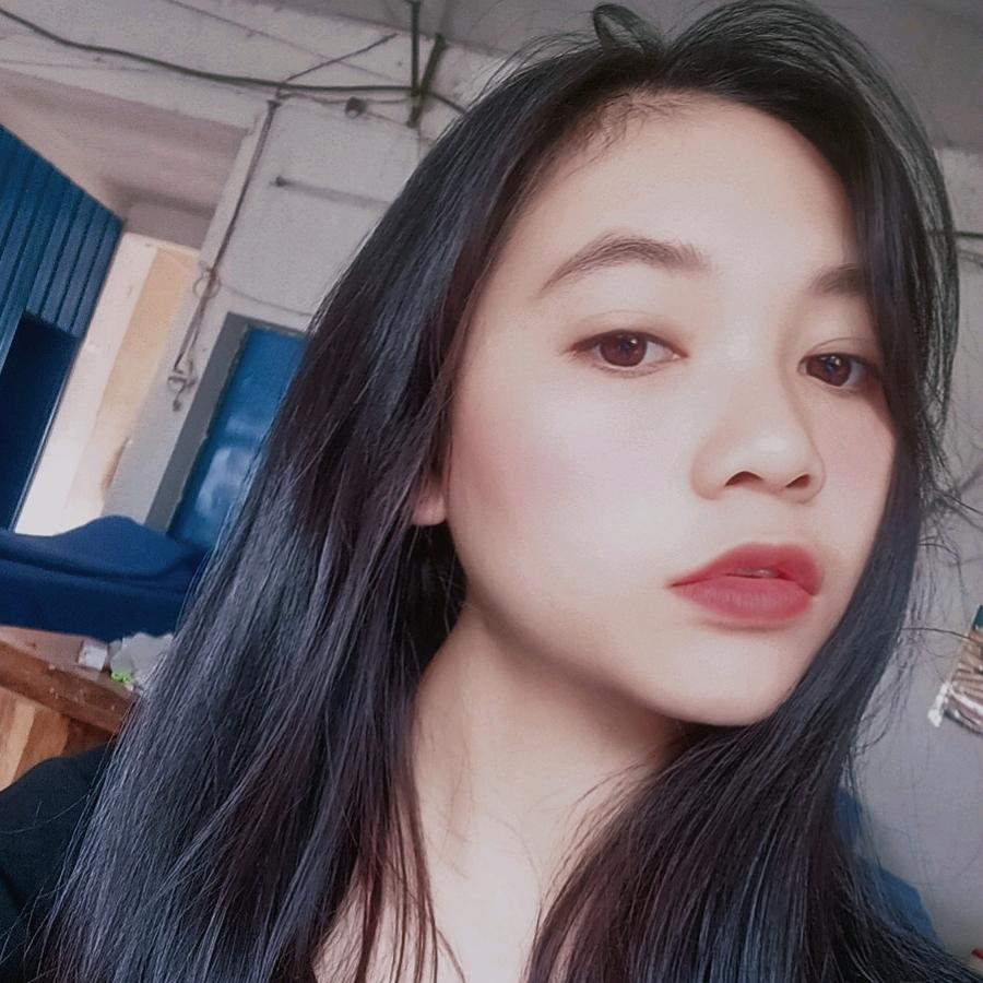 Yy*