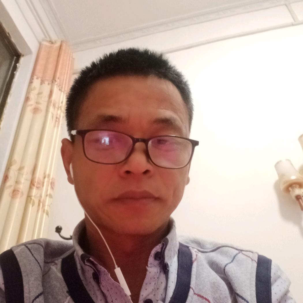 ：王兴存