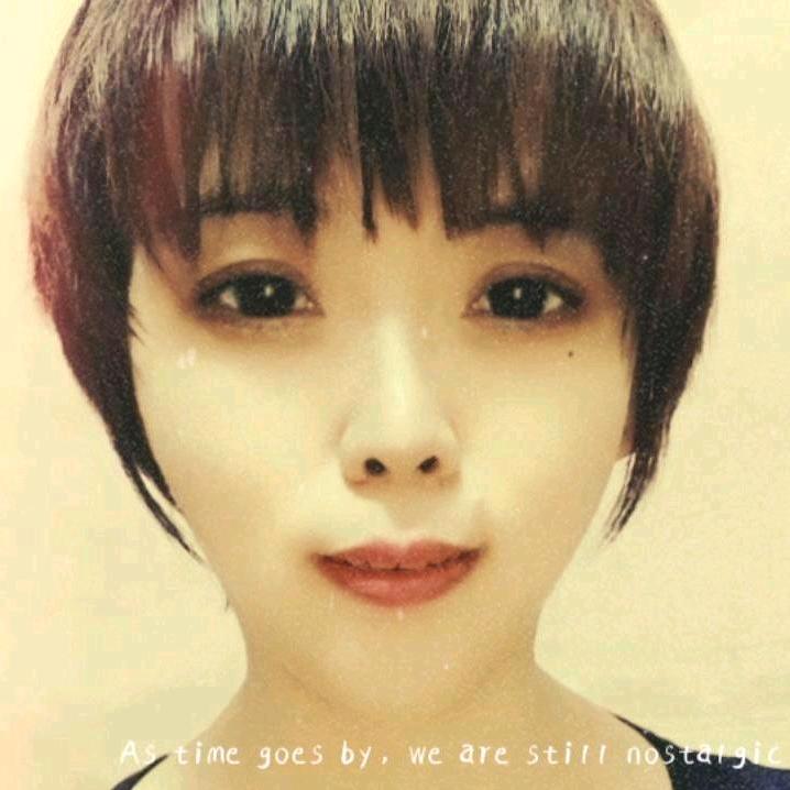 淡雅清茶