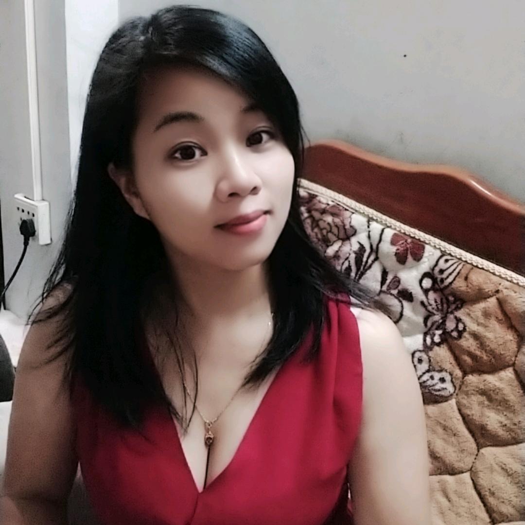 罗莉
