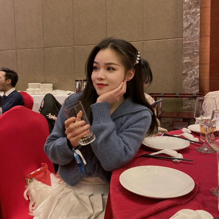 👑小杨歪歪