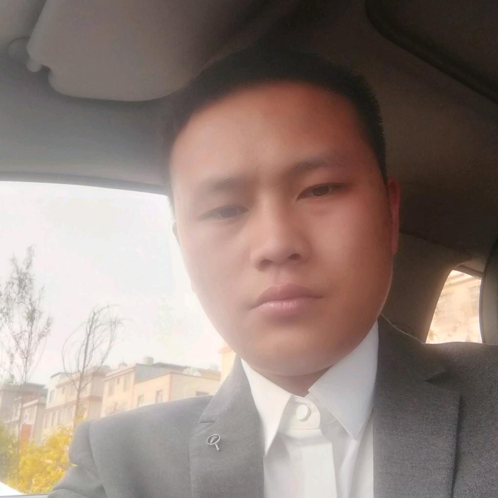 小左摆摊