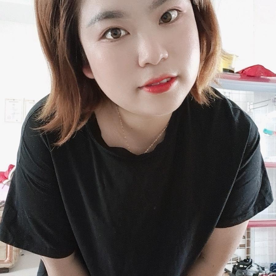 卖猪肉的小姐姐❤️