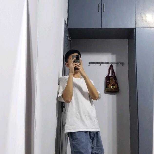 小新.