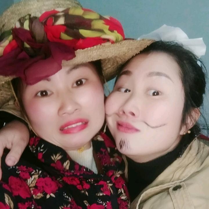 五宝妈九岗山开心果鼓乐团