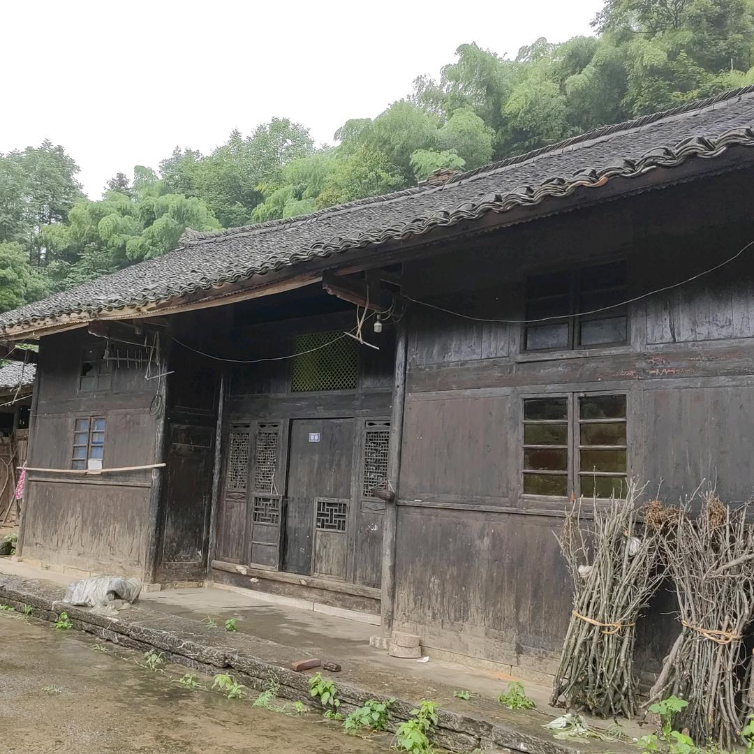 黔芗人木制品竹编制品供应厂