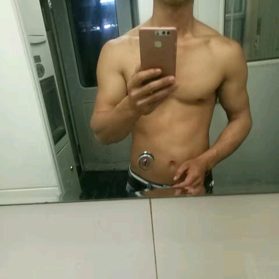 李哥