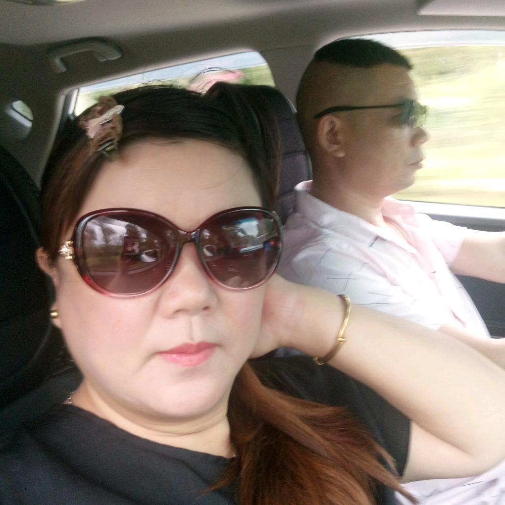 玲玲，兵妈妈