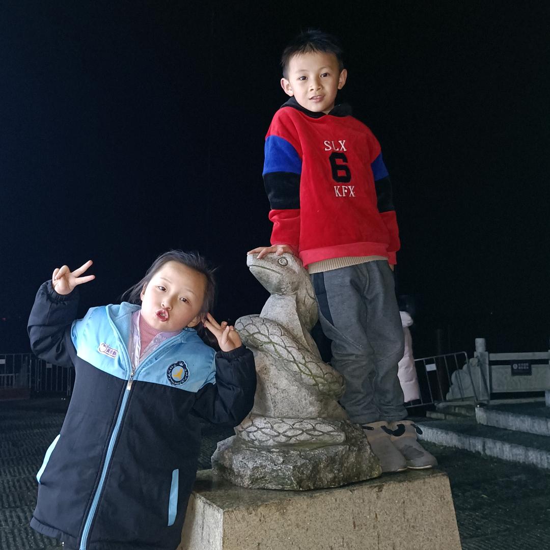 黄文
