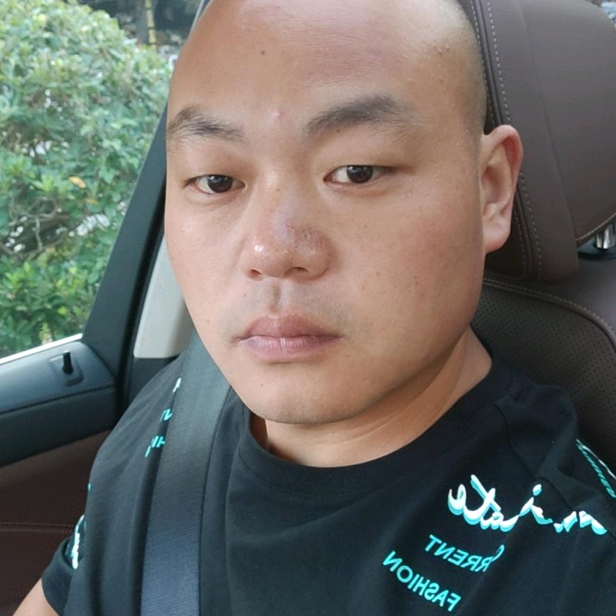龙山县鑫豪铝艺湘鄂仓储中心常年招扶手师傅