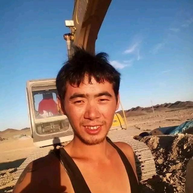 掘空