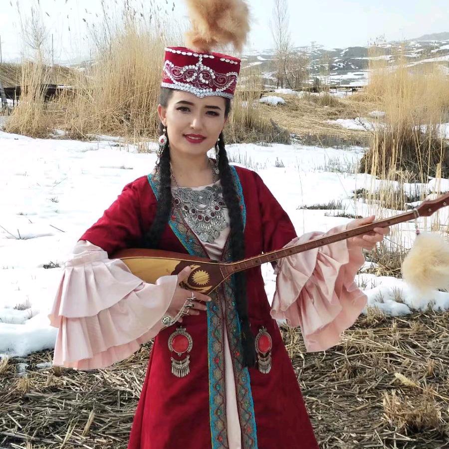 孜比