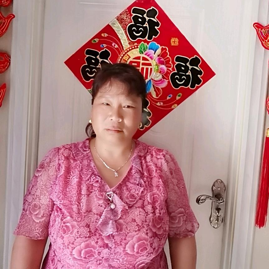 段素英