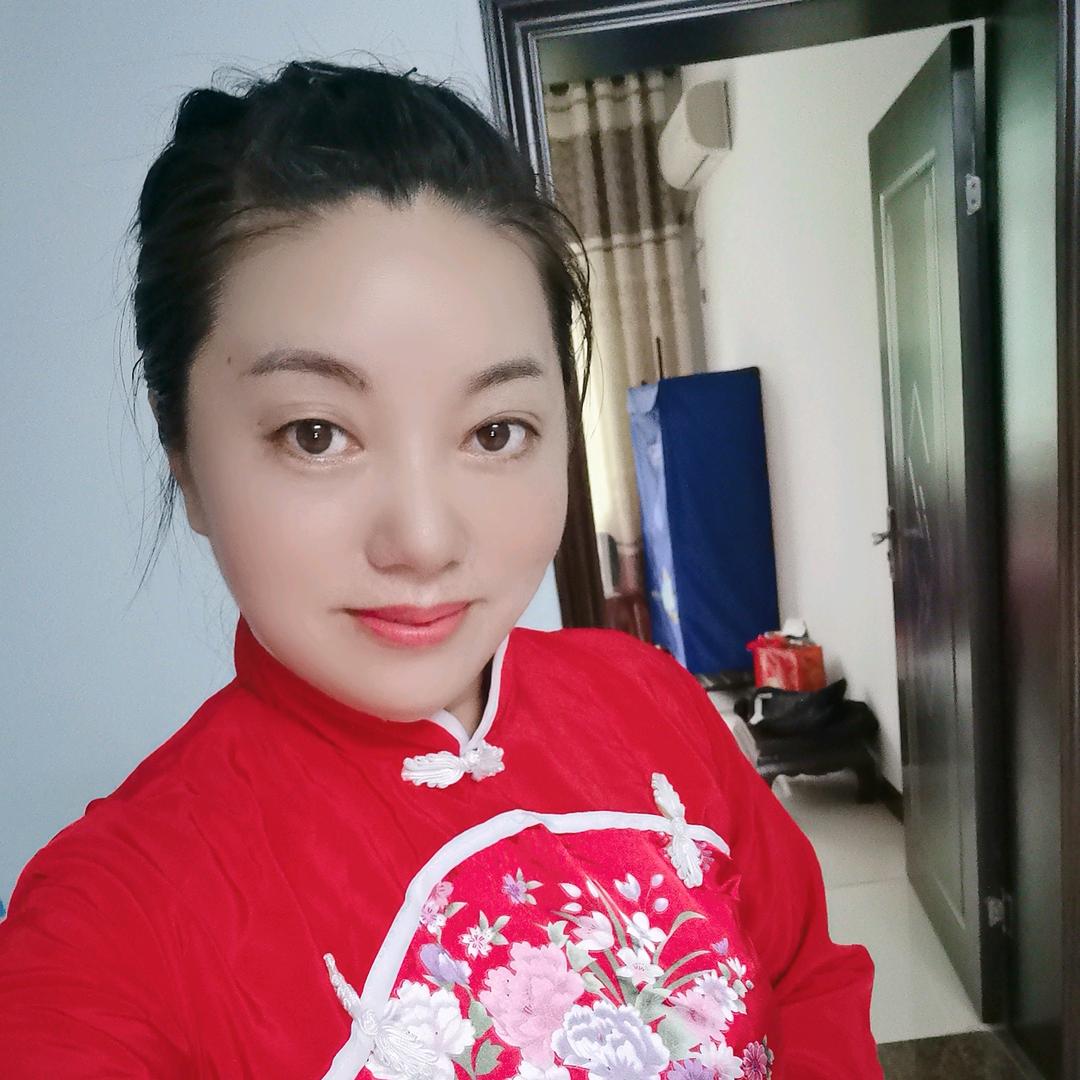 红木姐姐：一马建材城十八栋