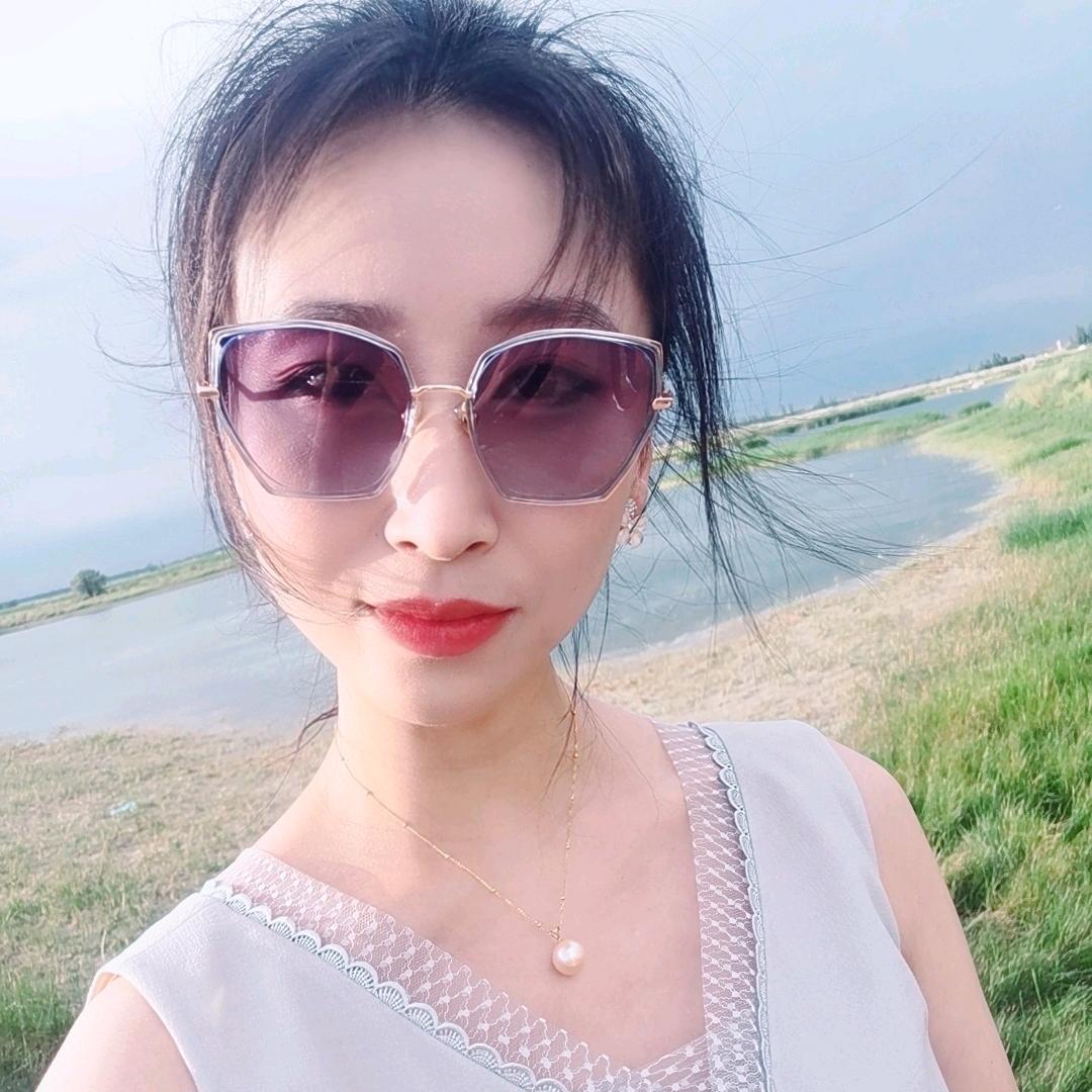 我是花花🌼🌼