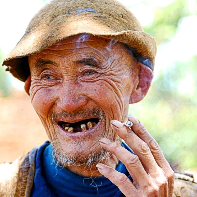 人到中年天近午