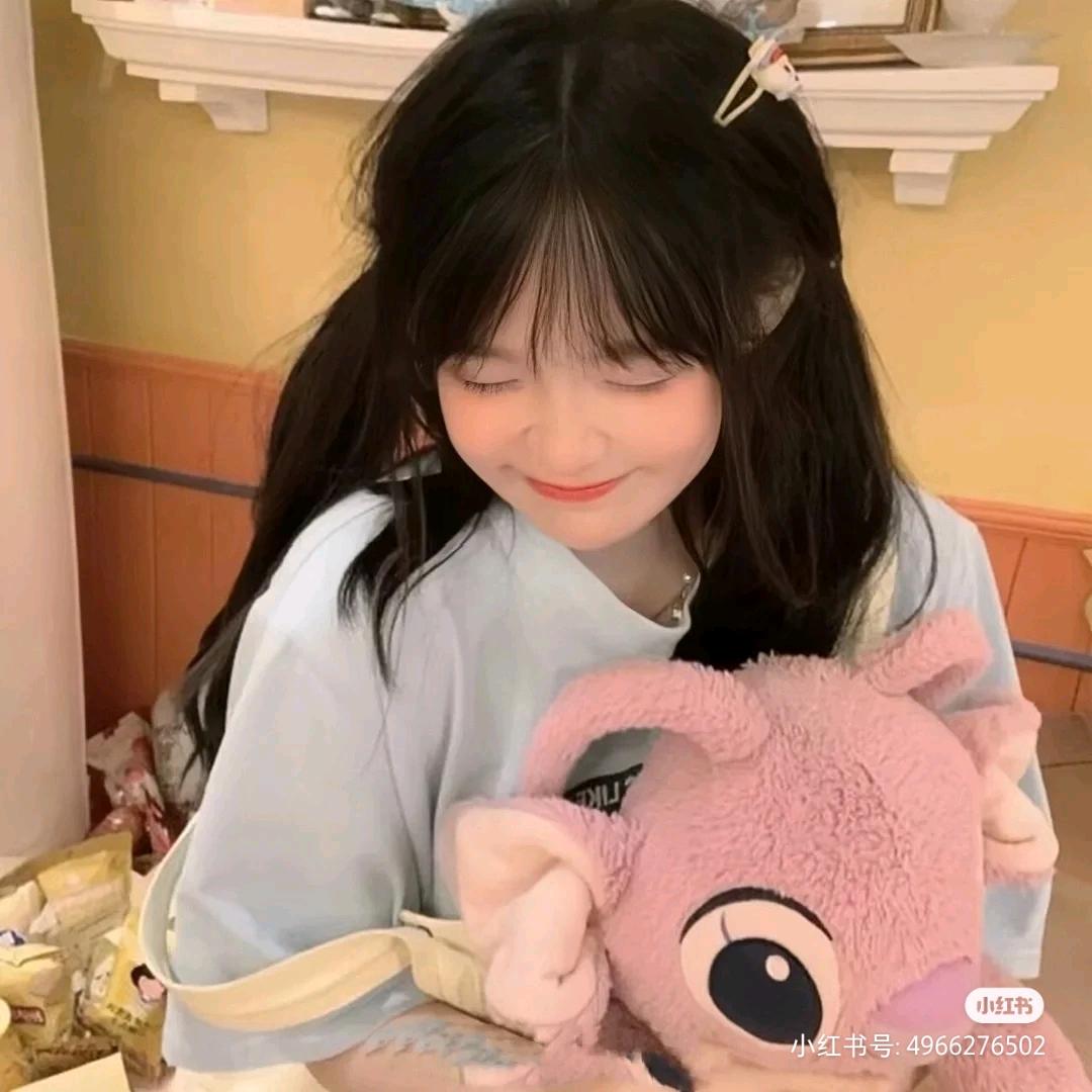 小怡不爱吃饭