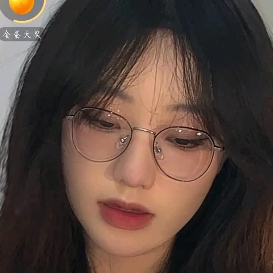 我是脆弱敏感的小女孩别杀我