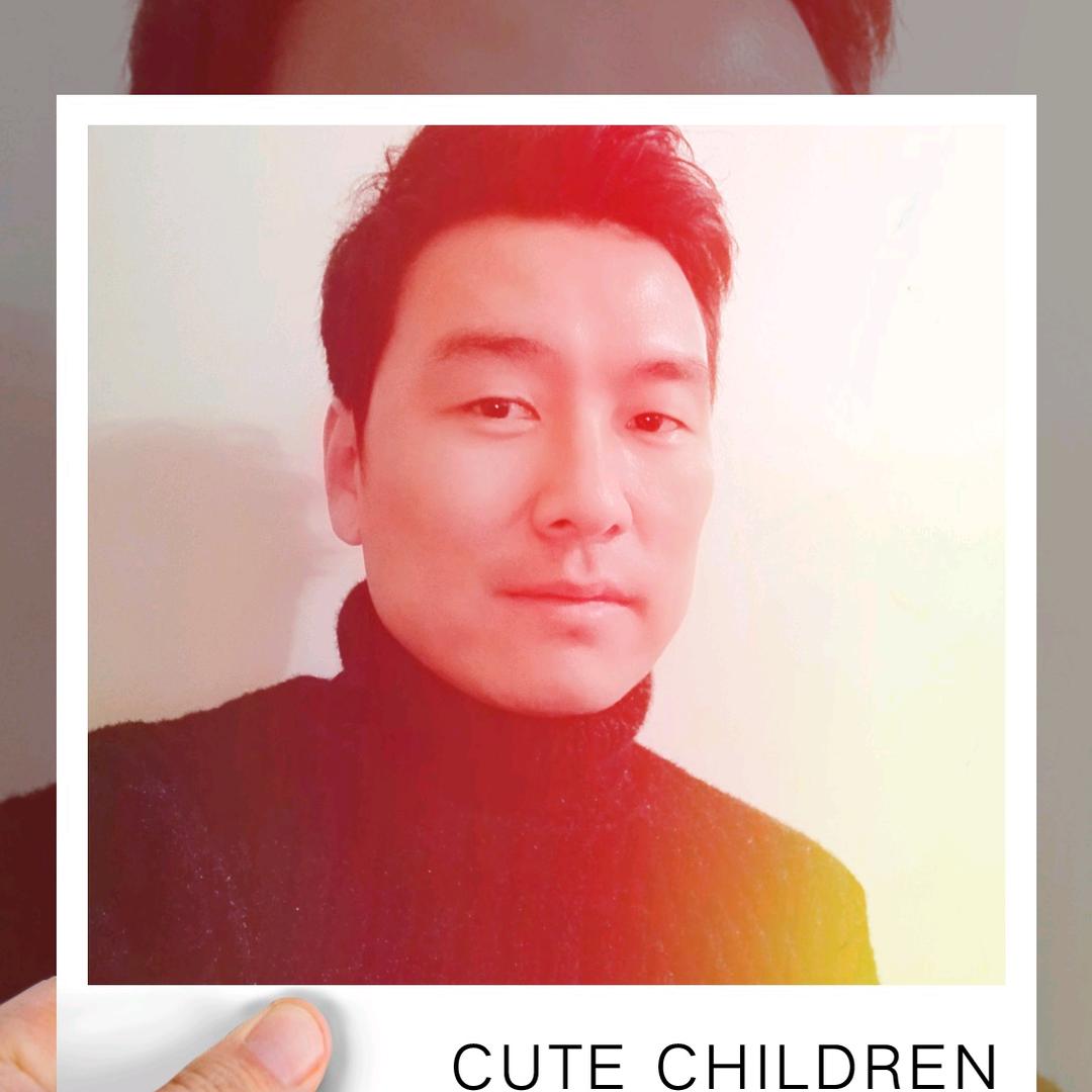 🍓送你一颗暖心的草莓🍓