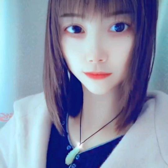 轻风摇曲