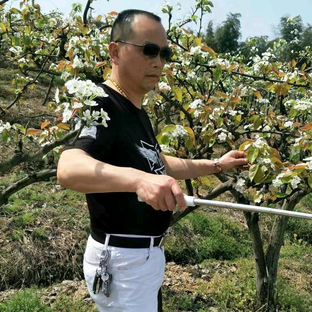 专业焊接安装锅炉维修，各种管道
