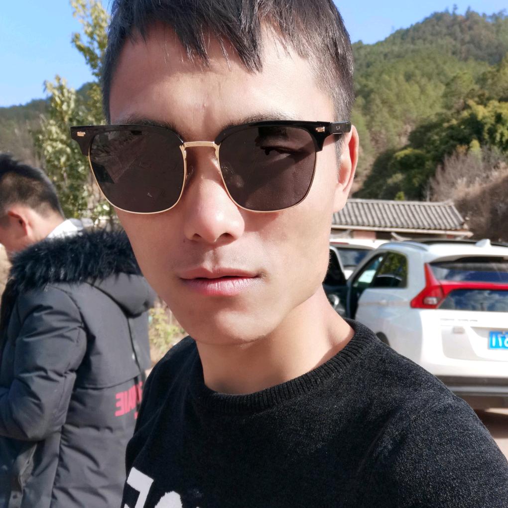 陆多鱼