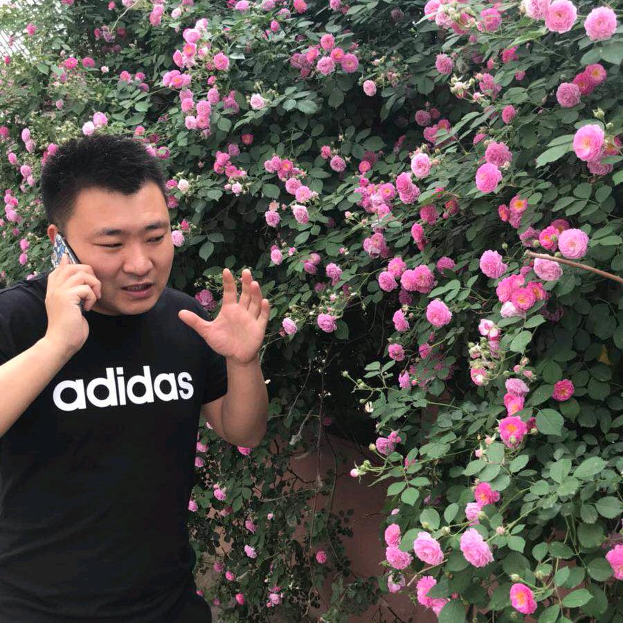 “玩”主☞ 阿伟