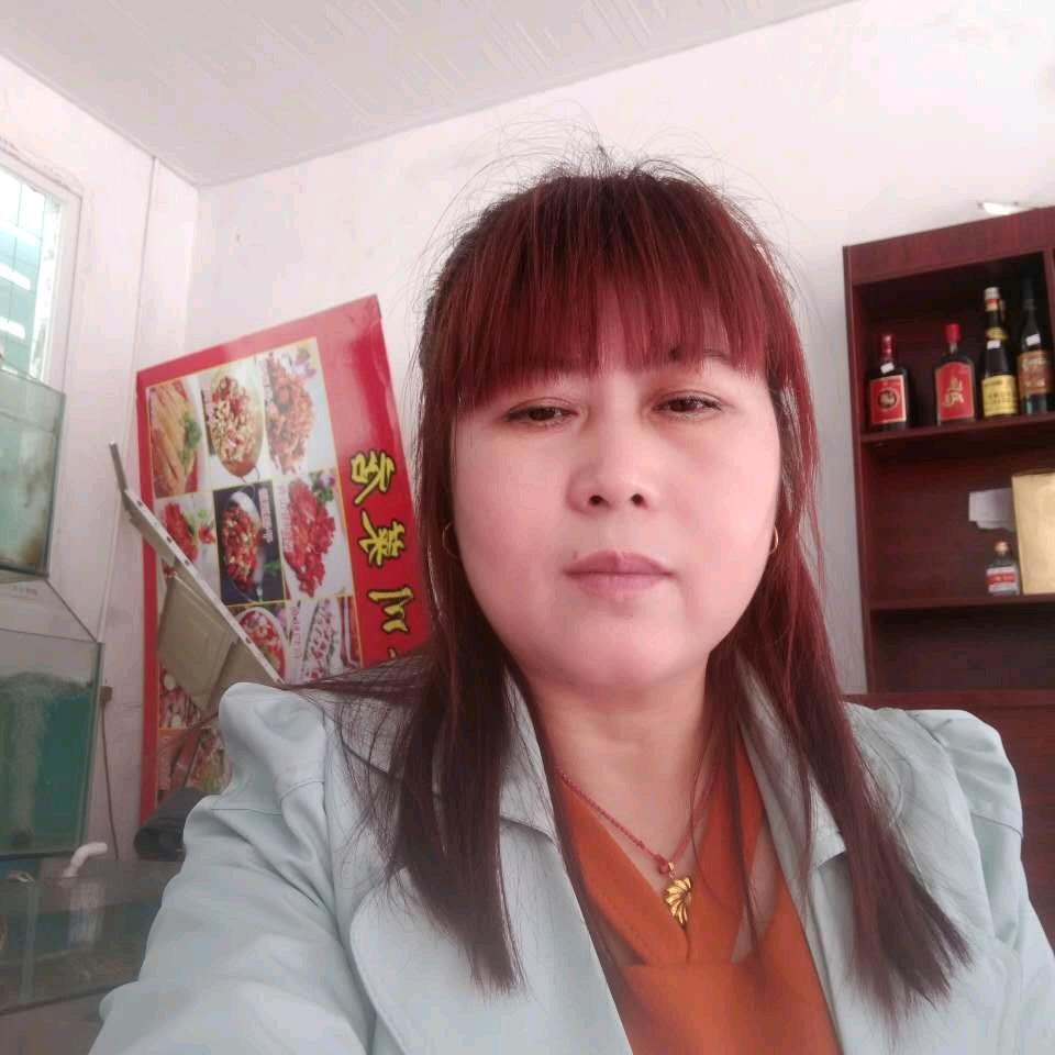 黄华英