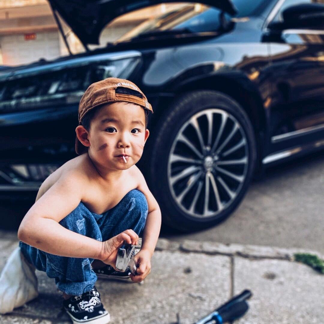 ℳ̶̶̶̶໌灬灬野