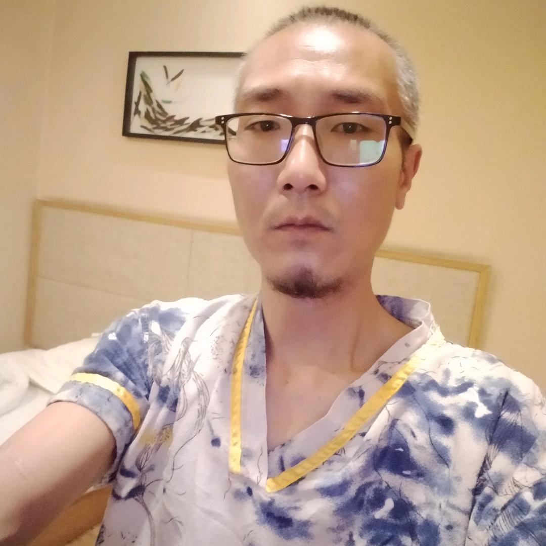 ☘️故事配酒🐒