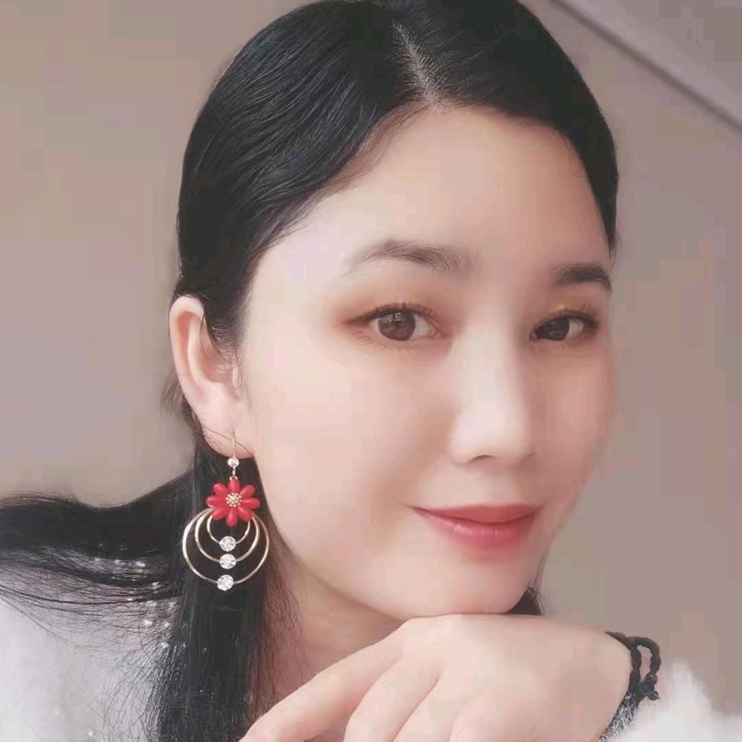养蜂妹子