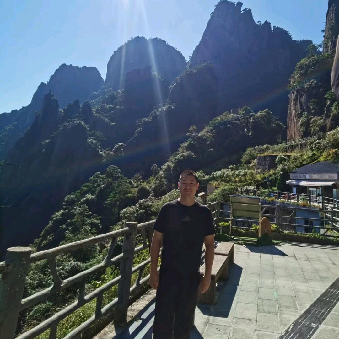 鲁老师