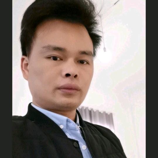 家具人～～小侯